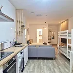 Sr Marmoles Estudio En Centro Apartman Málaga