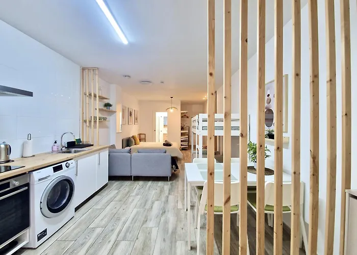 Sr Marmoles Estudio En Centro Μάλαγα